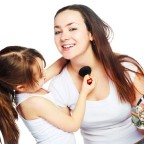 The Useful Cool Makeup Tips We Have Learnt From Our Sweet Moms